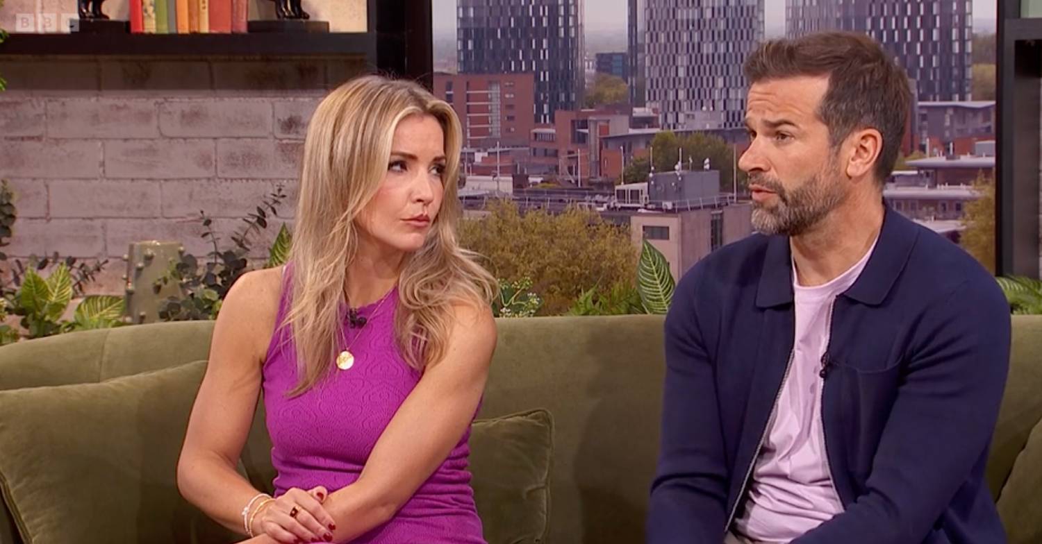 Helen Skelton looks to her side at BBC Morning Live co-host Gethin Jones