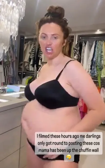 Charlotte Dawson in her bra and pants