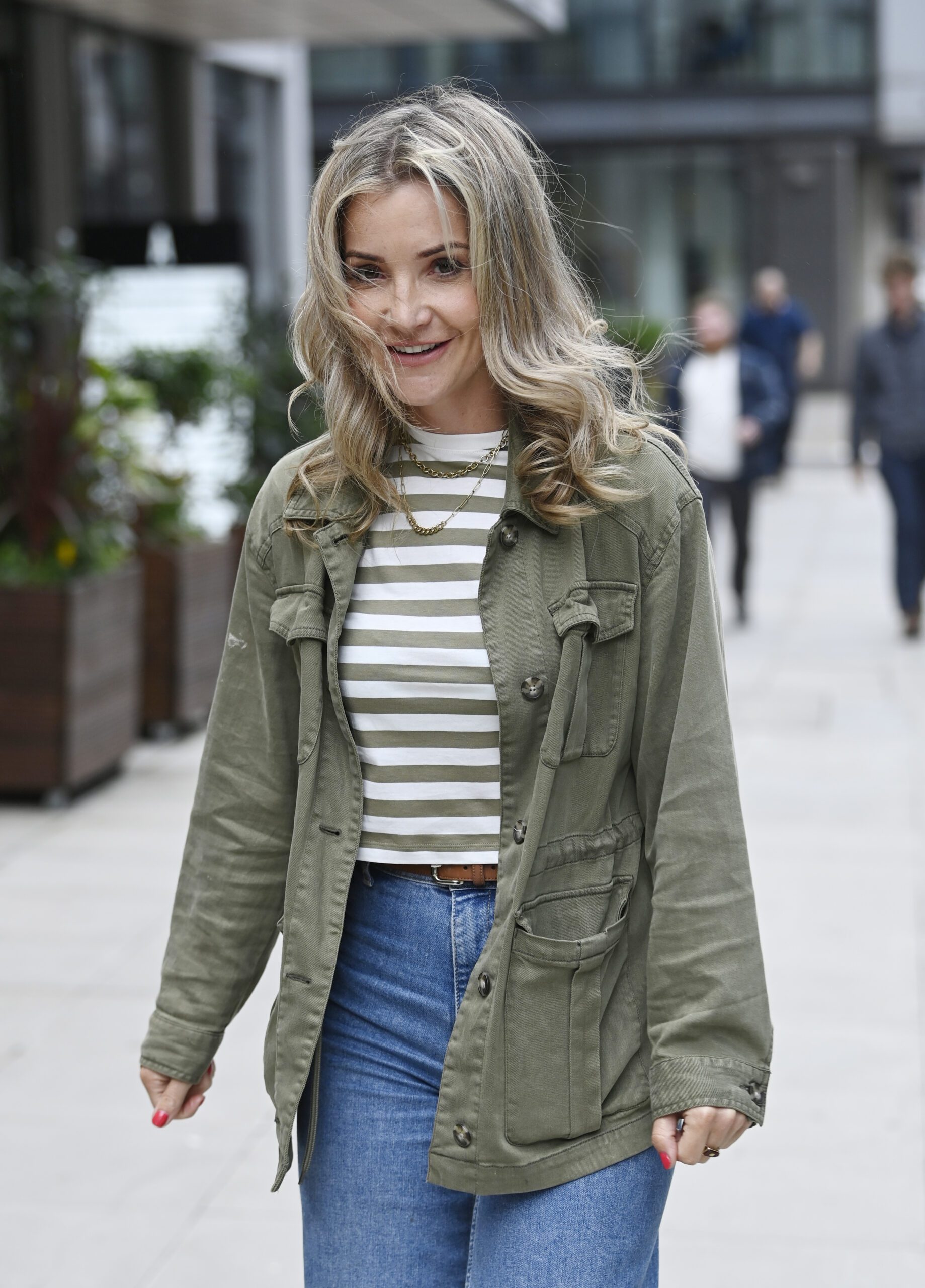 Helen Skelton walking down the street