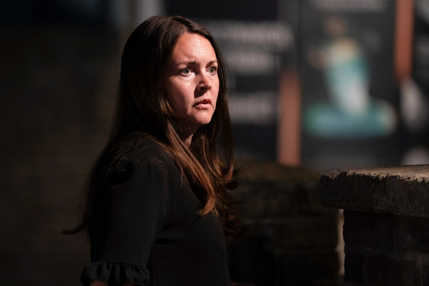 EastEnders' Stacey is scared outside