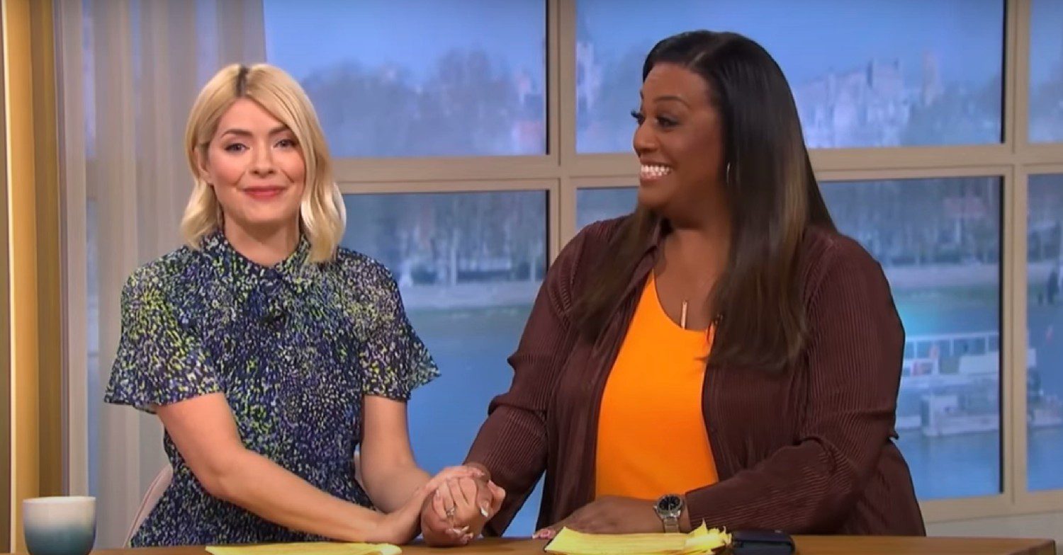 Holly Willoughby and Alison Hammond talking on the ITV TV show This Morning