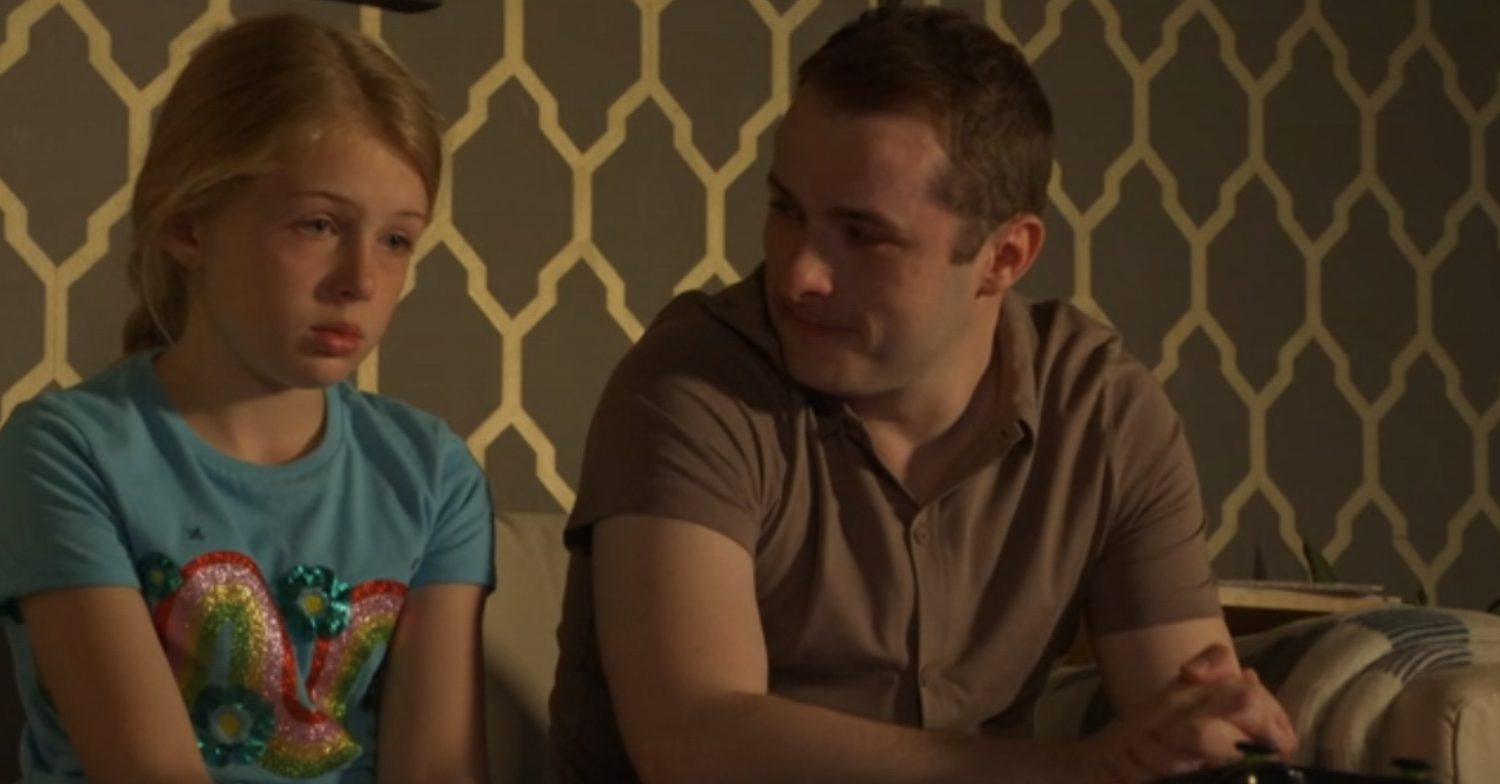 EastEnders' Ben and Lexi are sitting on the sofa together