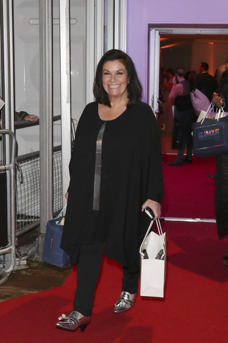 Dawn French carrying bag