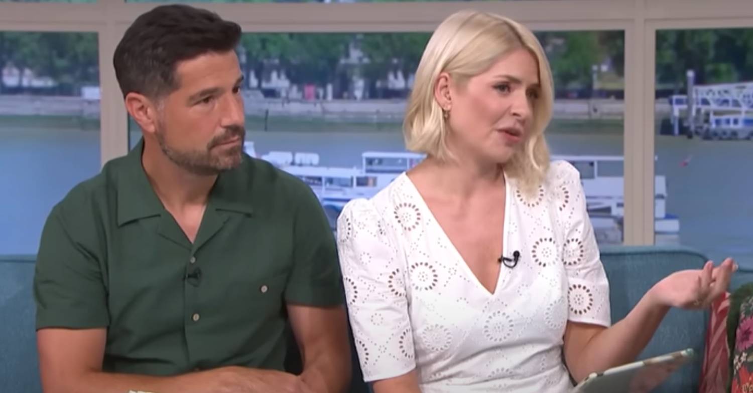 Holly Willoughby makes her point