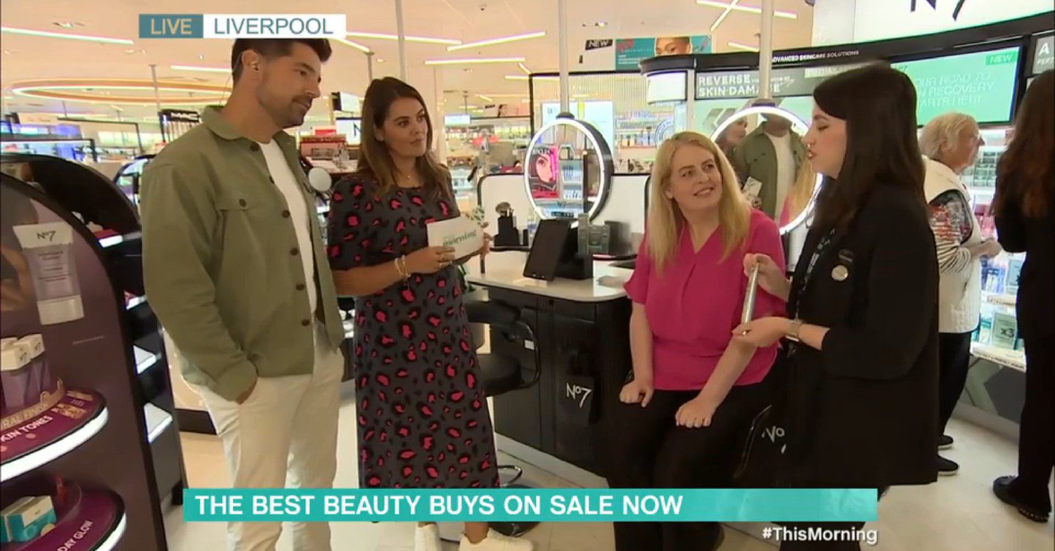 Craig Doyle in a shop on This Morning