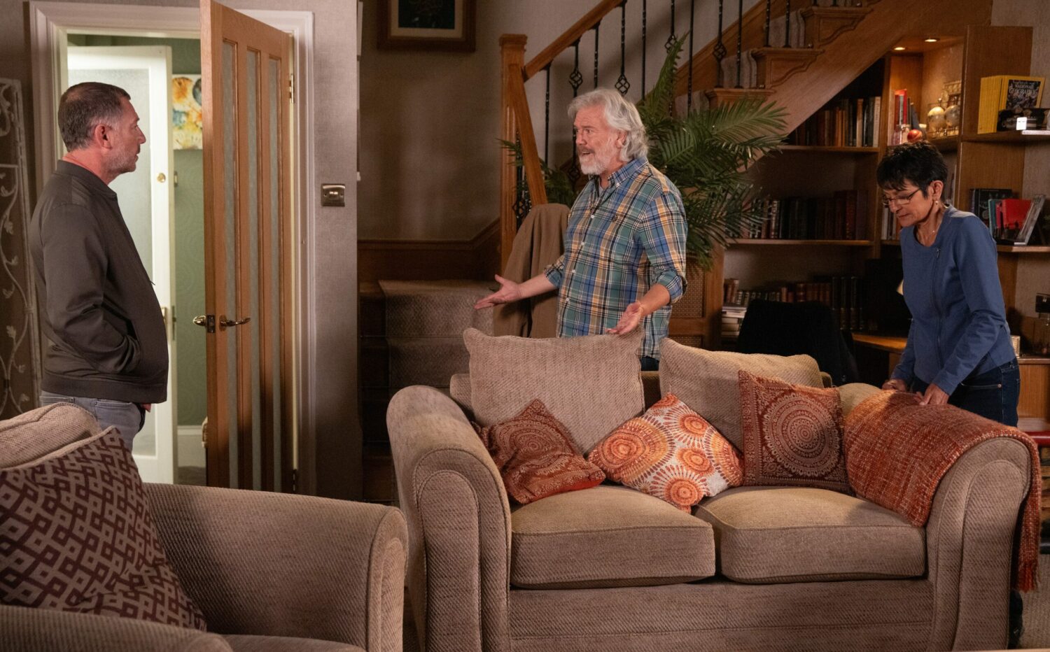 Coronation Street's Dom, Stu and Yasmeen are talking at home