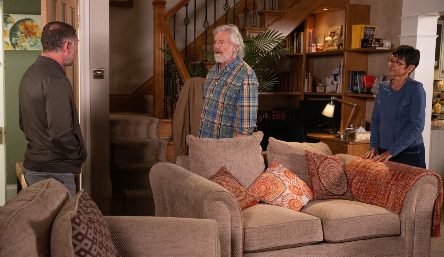 Coronation Street's Stu is with Dom and Yasmeen at home