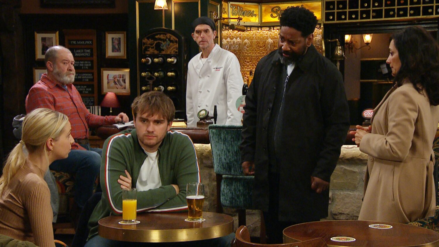 Emmerdale's Belle and Tom are with Charles and Manpreet in the Woolpack