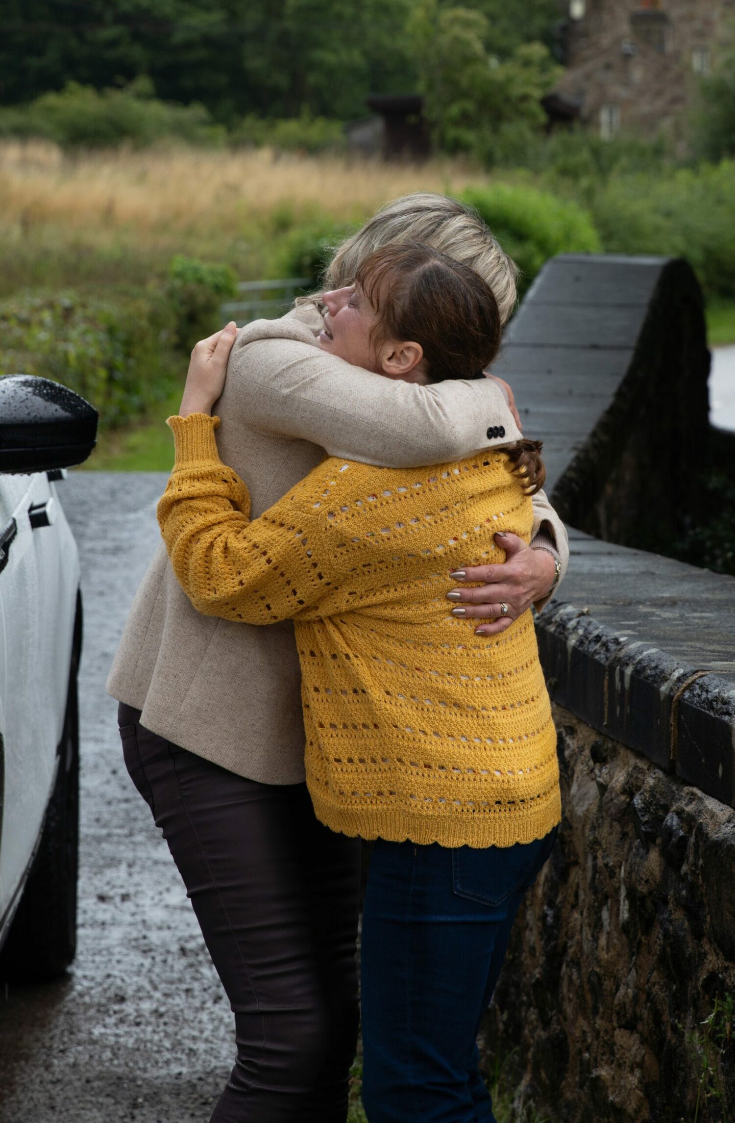 Emmerdale's Kim and Lydia are hugging outside