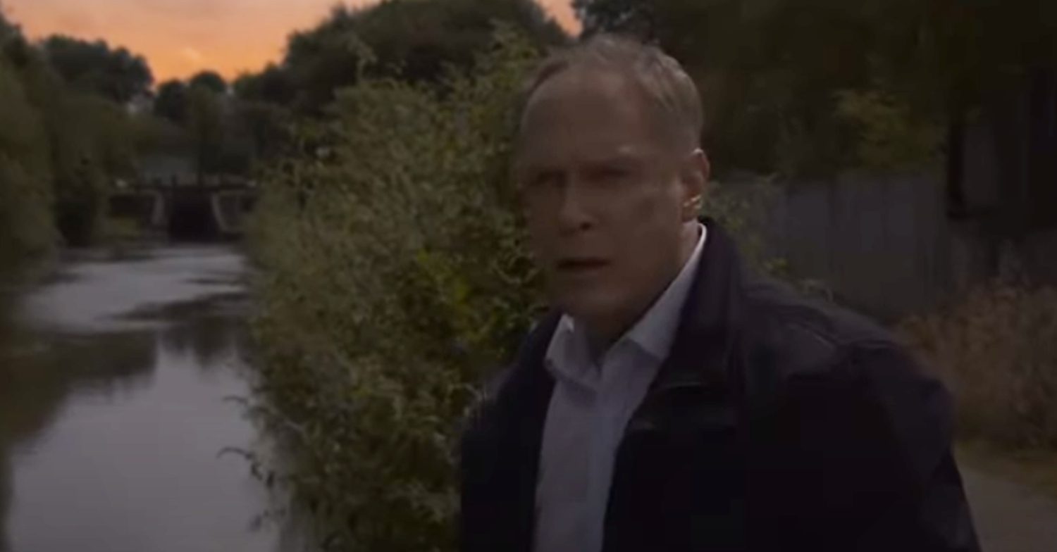Coronation Street's Stephen is at the canal, looking worried