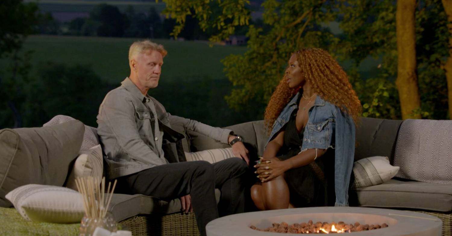 An awkward moment between Martin M and Tolullah