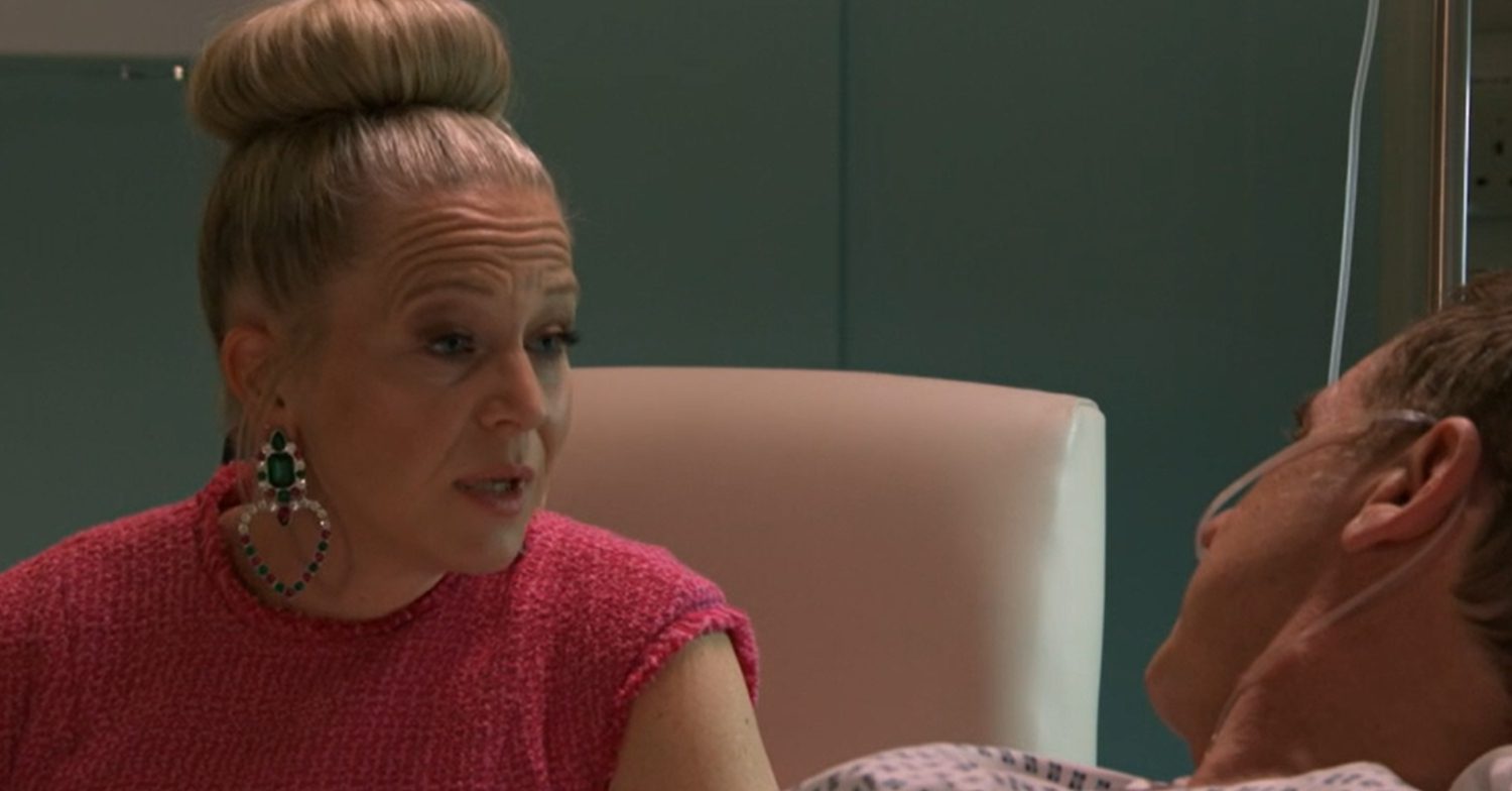 EastEnders' Linda is by Alfie's hospital bed side