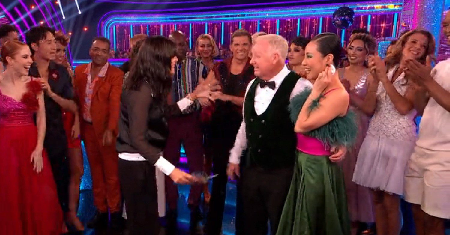 Nancy Xu and Les Dennis speaking to Claudia after the performance