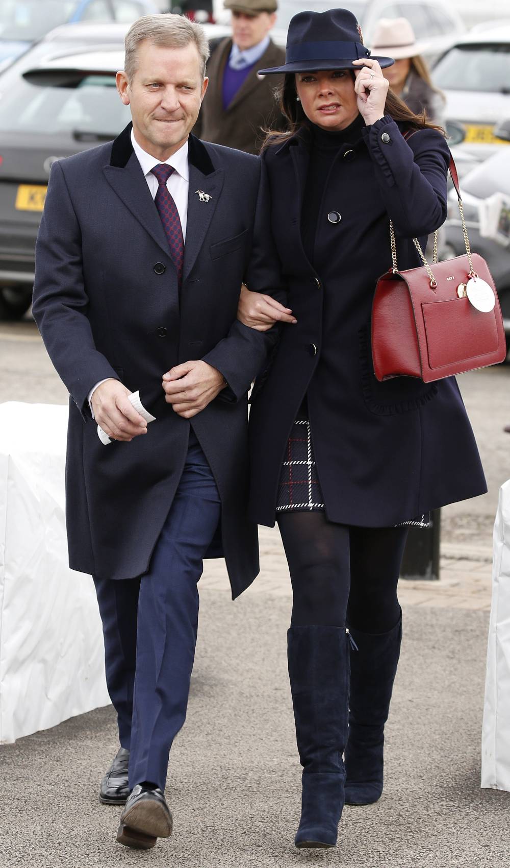 Jeremy Kyle walks with Victoria