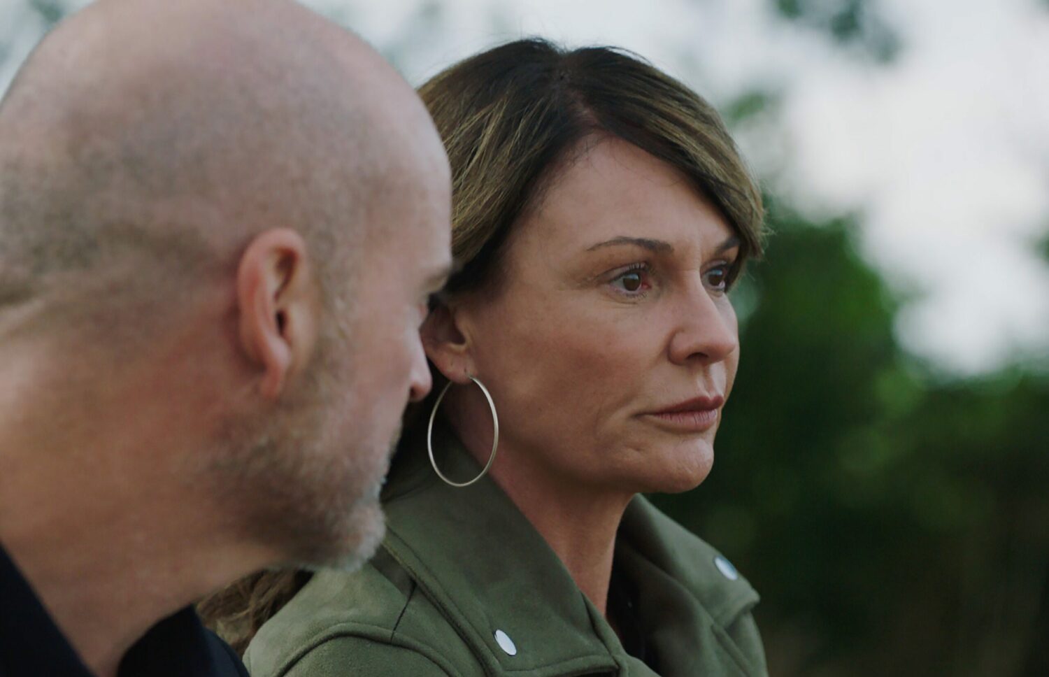 Emmerdale's Chas is looking worried whilst she talks to 'Simon'