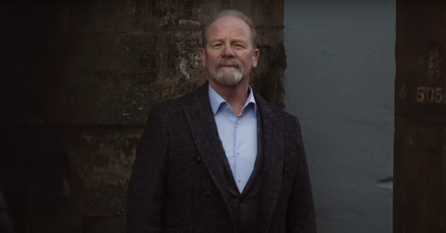 Peter Mullan