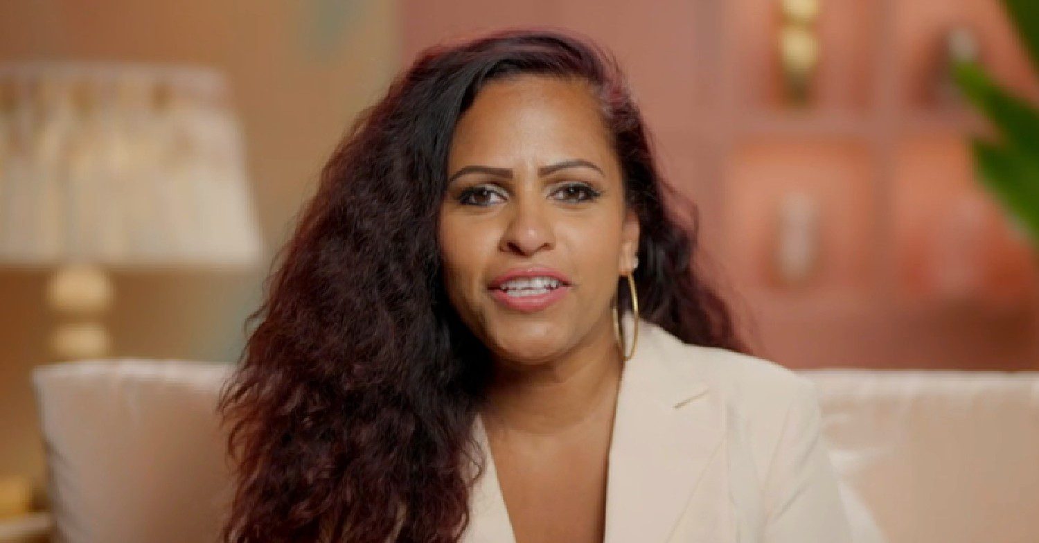 Monique on My Mum, Your Dad