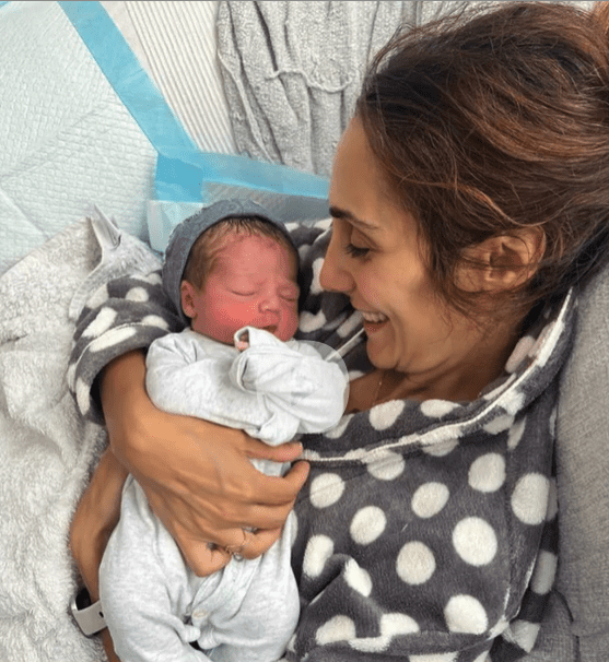 Dr Sara from This Morning with her new baby Rose