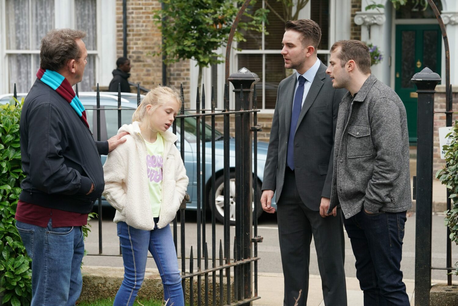 EastEnders' Billy, Lexi, Callum and Ben are talking to each other outside