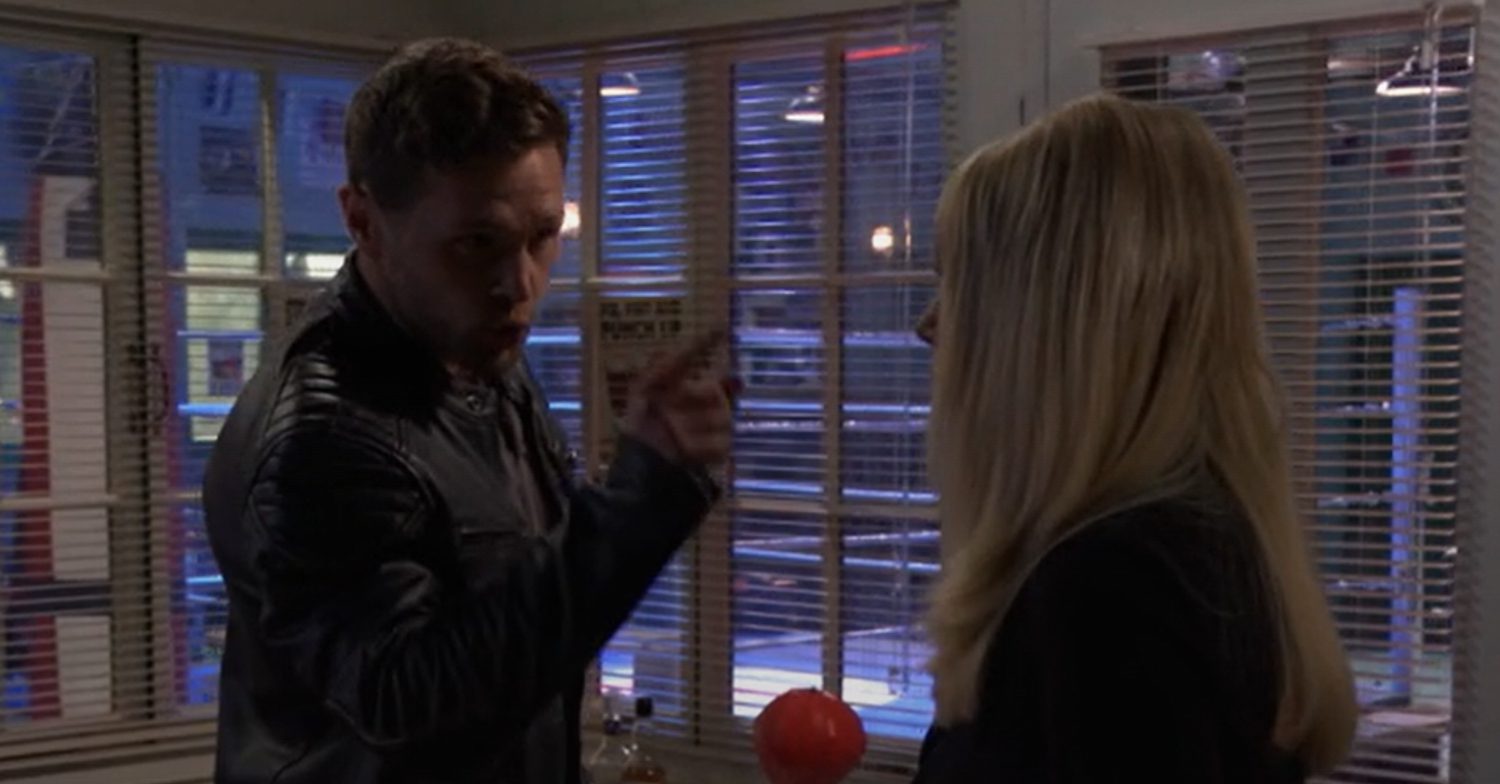 EastEnders' Keanu is pointing at Sharon