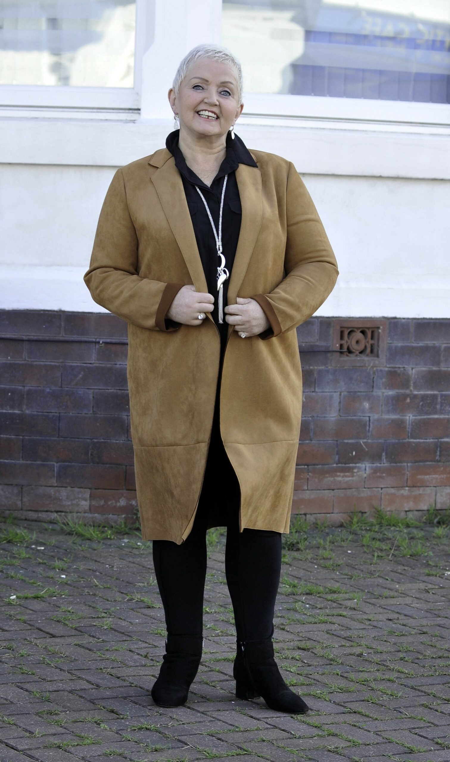 Linda Nolan smiling outside