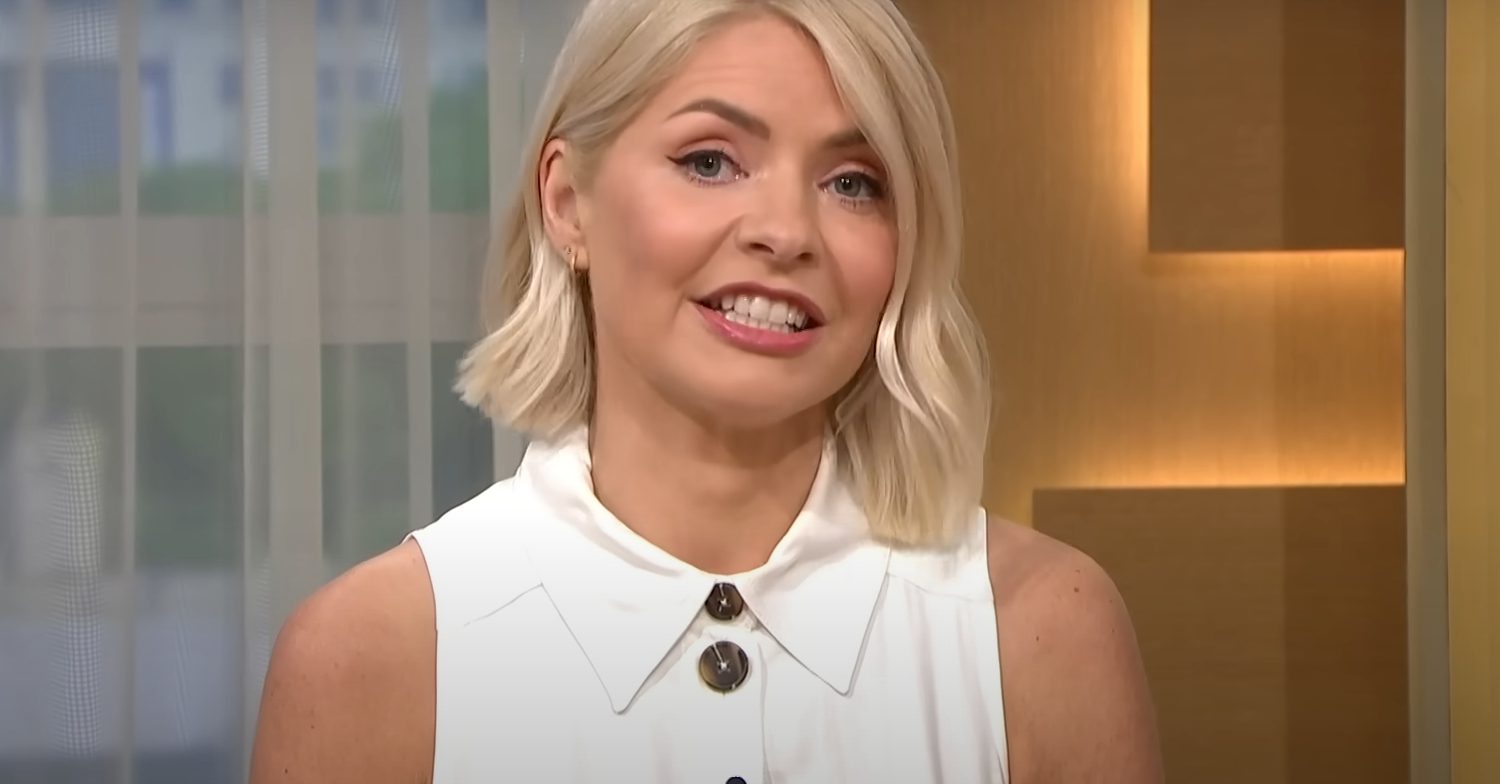 Holly Willoughby sends out a message on This Morning