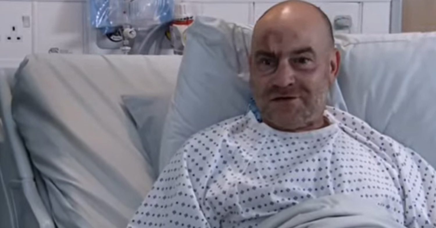 Coronation Street's Tim is bruised whilst in his hospital bed
