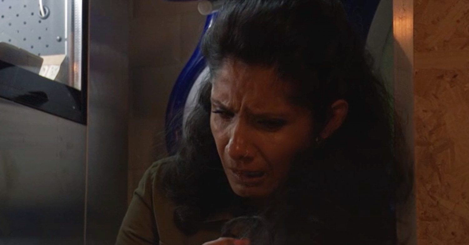 EastEnders' Suki is crying whilst holding her loose hair