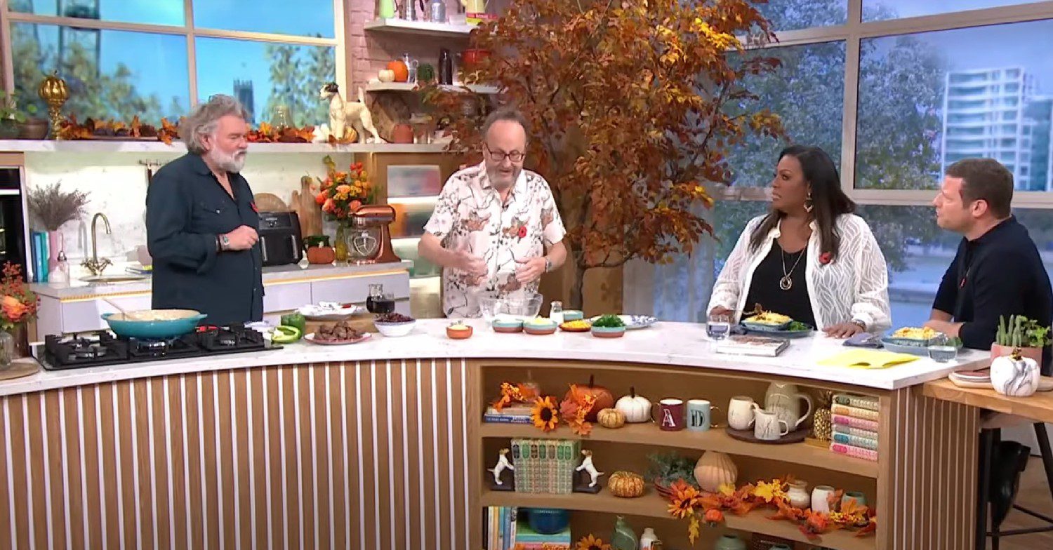 Si King, Dave Myers speaking to Alison Hammond and Dermot O'Leary 