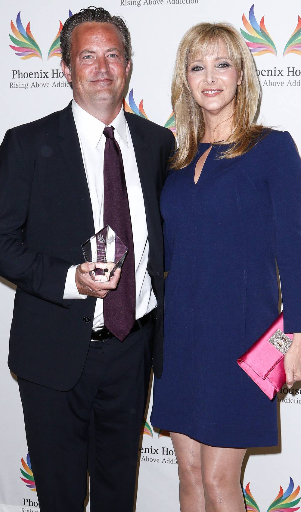Matthew Perry and Lisa Kudrow pose for photos together in 2015