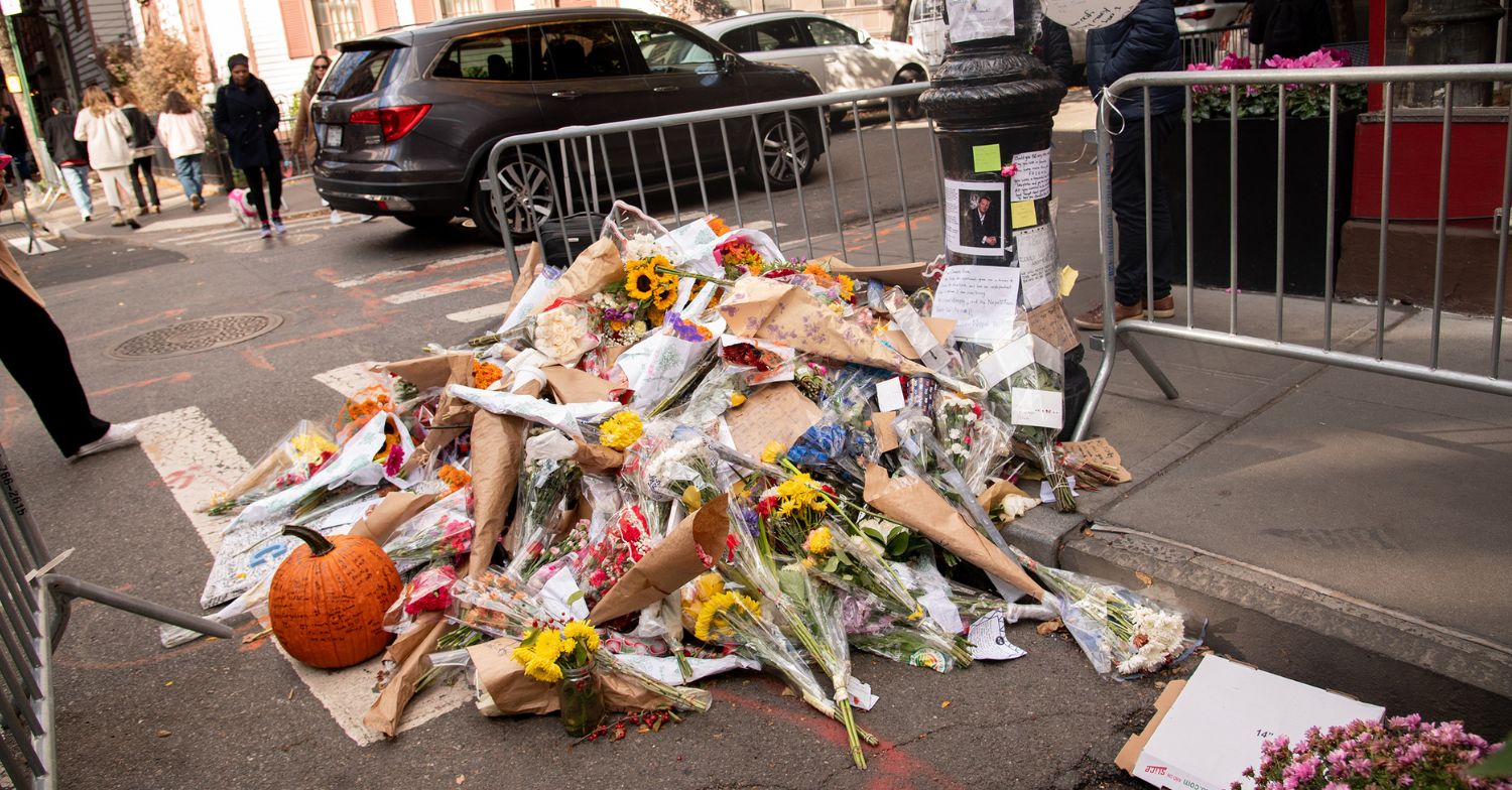 Fan tributes outside Matthew Perry's apartment in New York