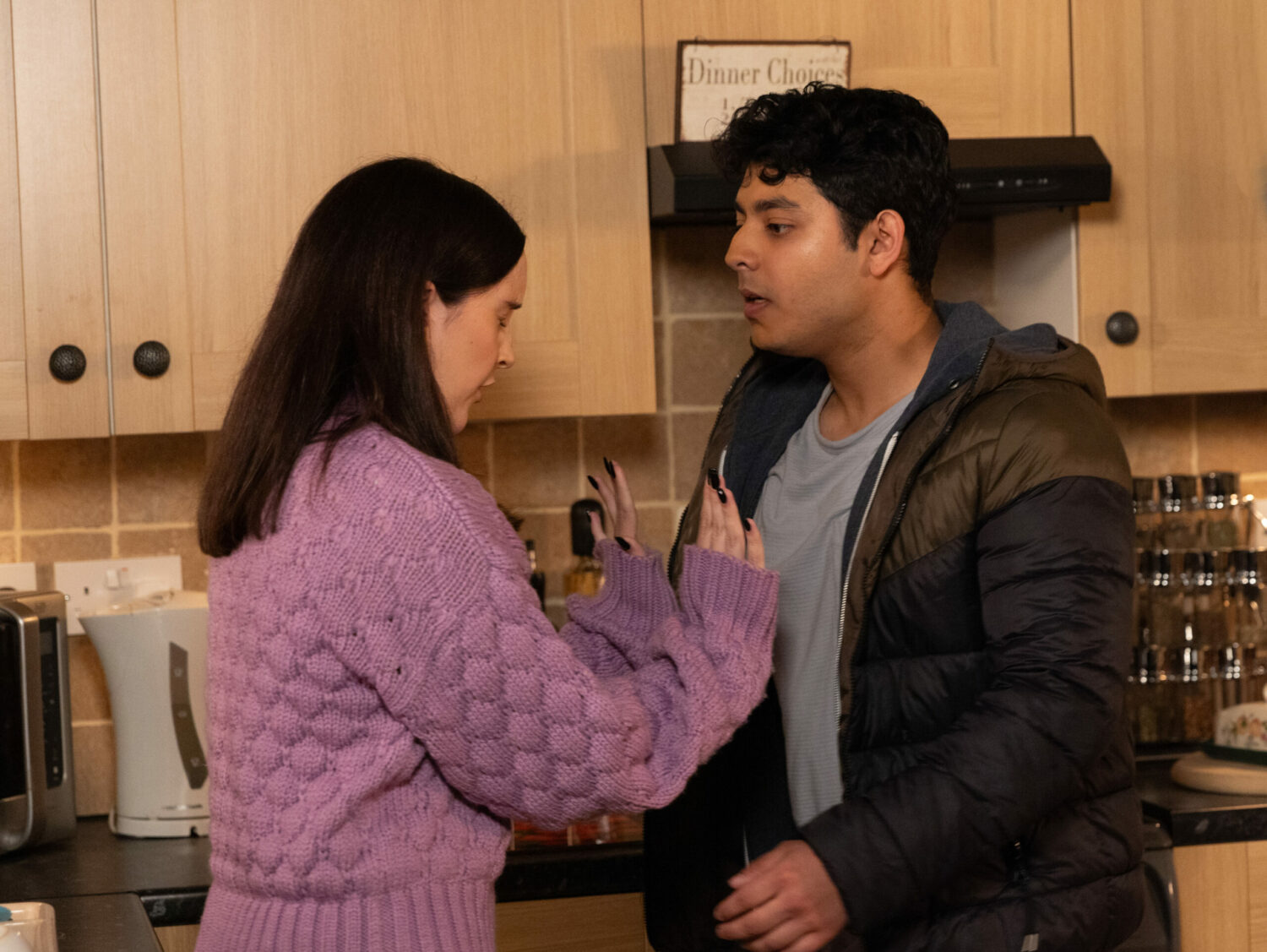 Freaked out Amy in Coronation Street pushes Aadi away