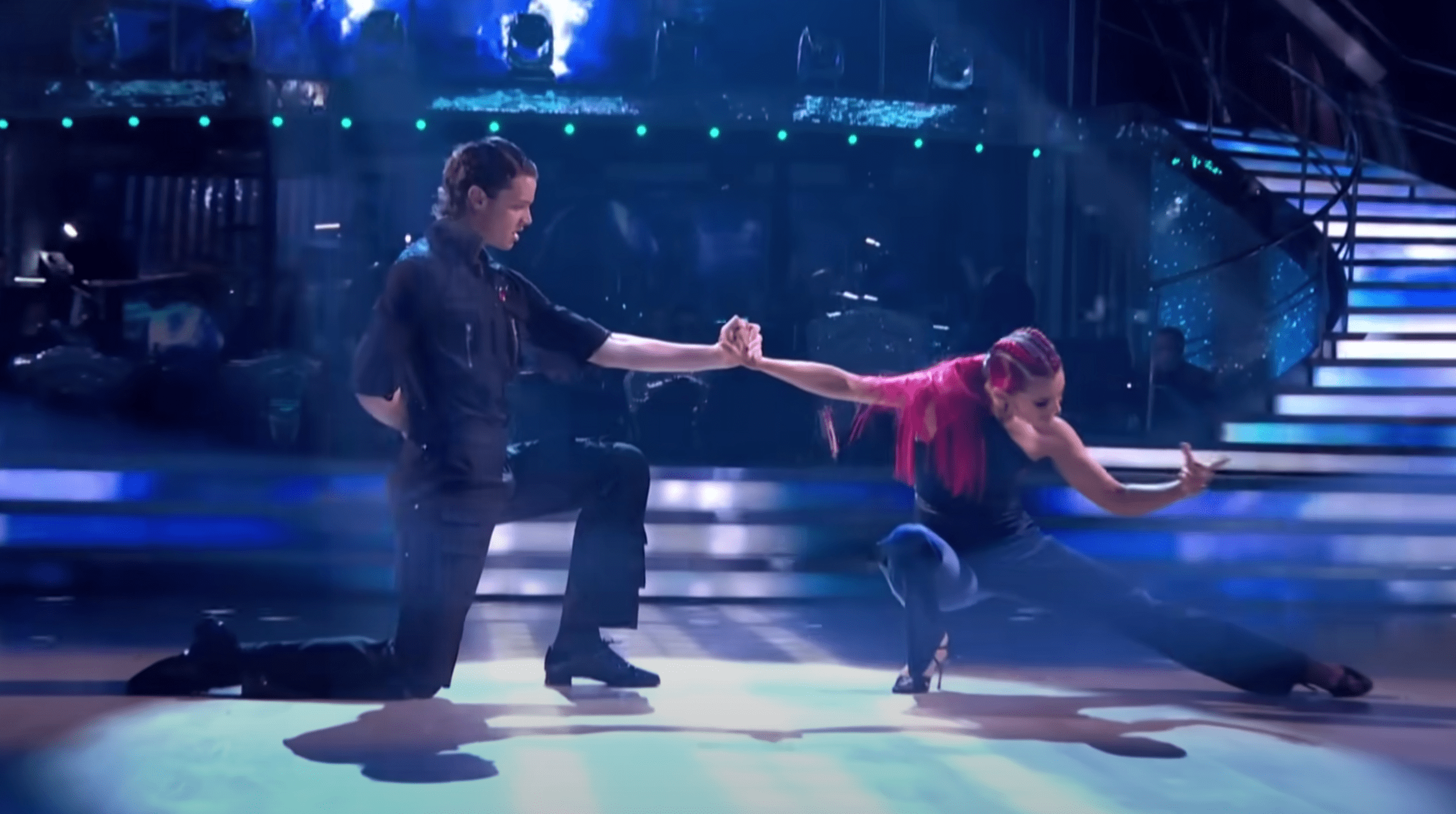 Bobby Brazier and Dianne Buswell dancing