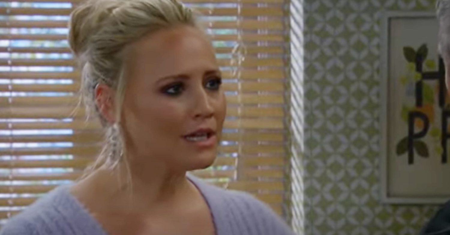 Emmerdale's Tracy is angry