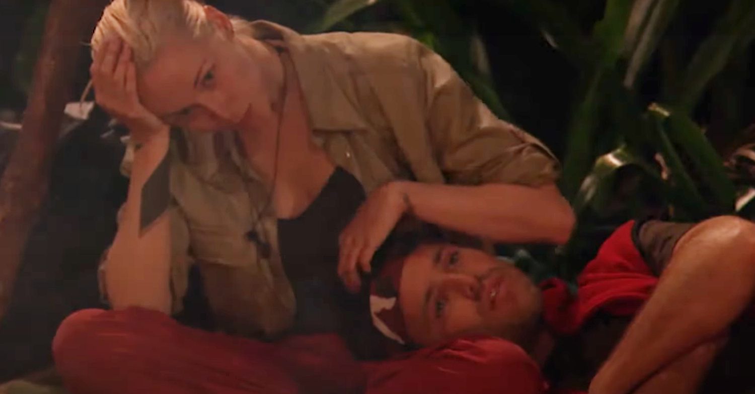 Mark Wright invites Emily Scott to Essex after campamates decide the two are in love