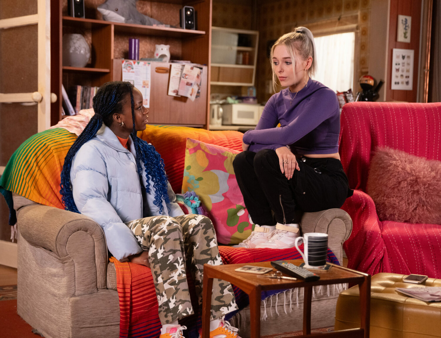Sabrina and Lauren have a tense conversation in Coronation Street