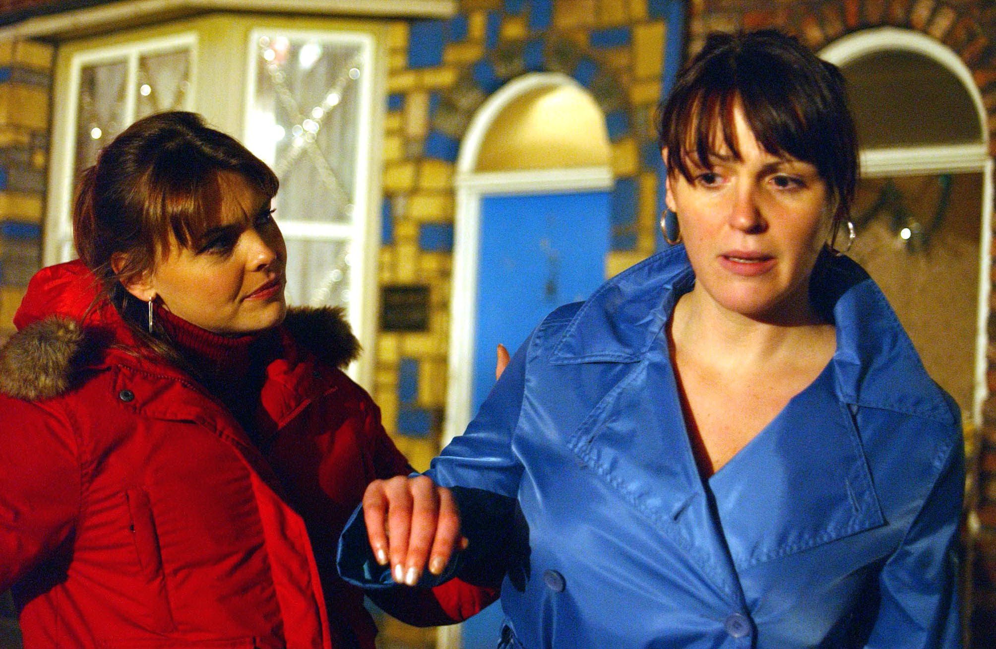 Tracy Barlow grabs stressed Karen McDonald's arm in Classic Coronation Street