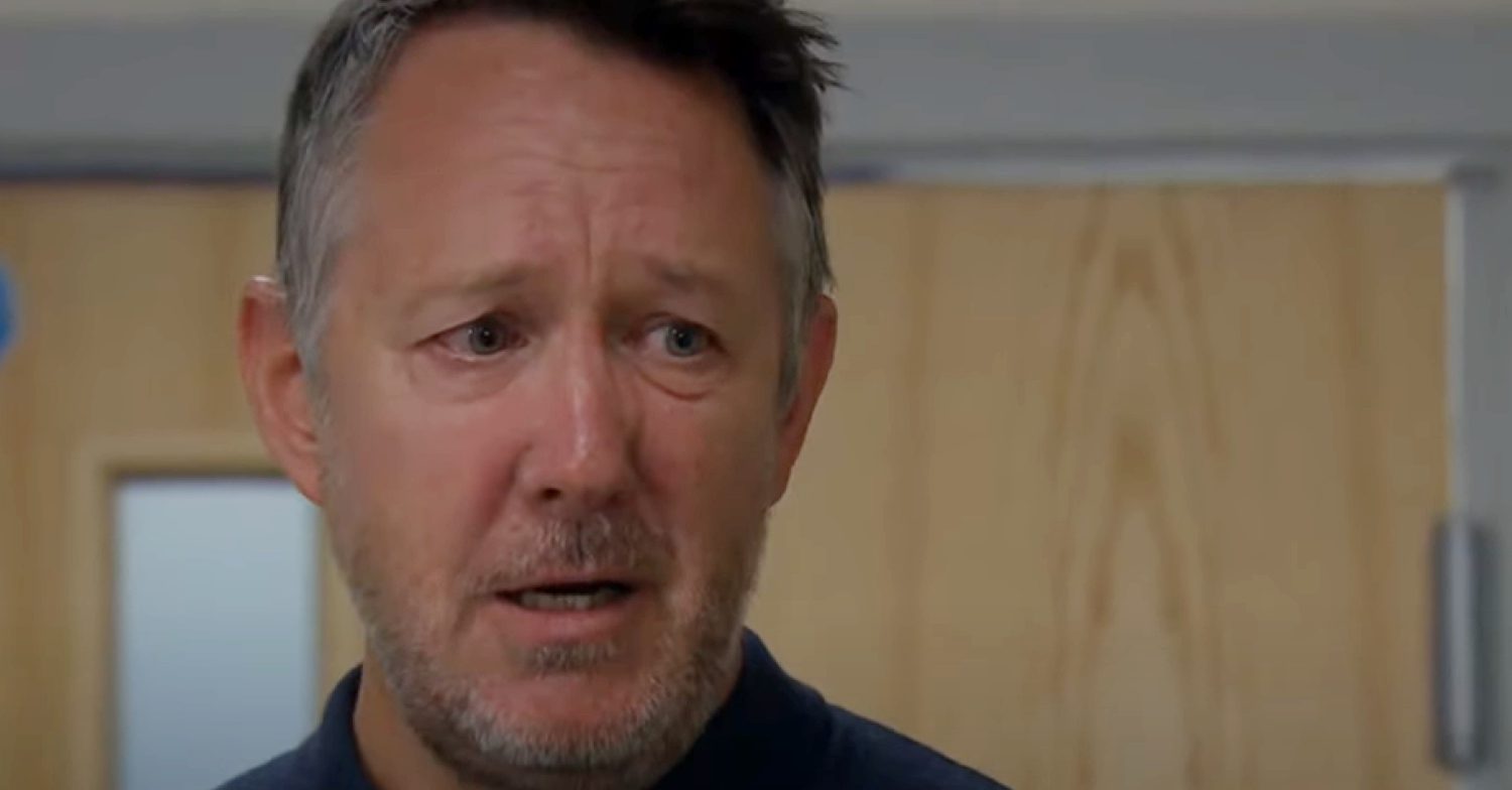 Emmerdale's Gus is crying at the hospital