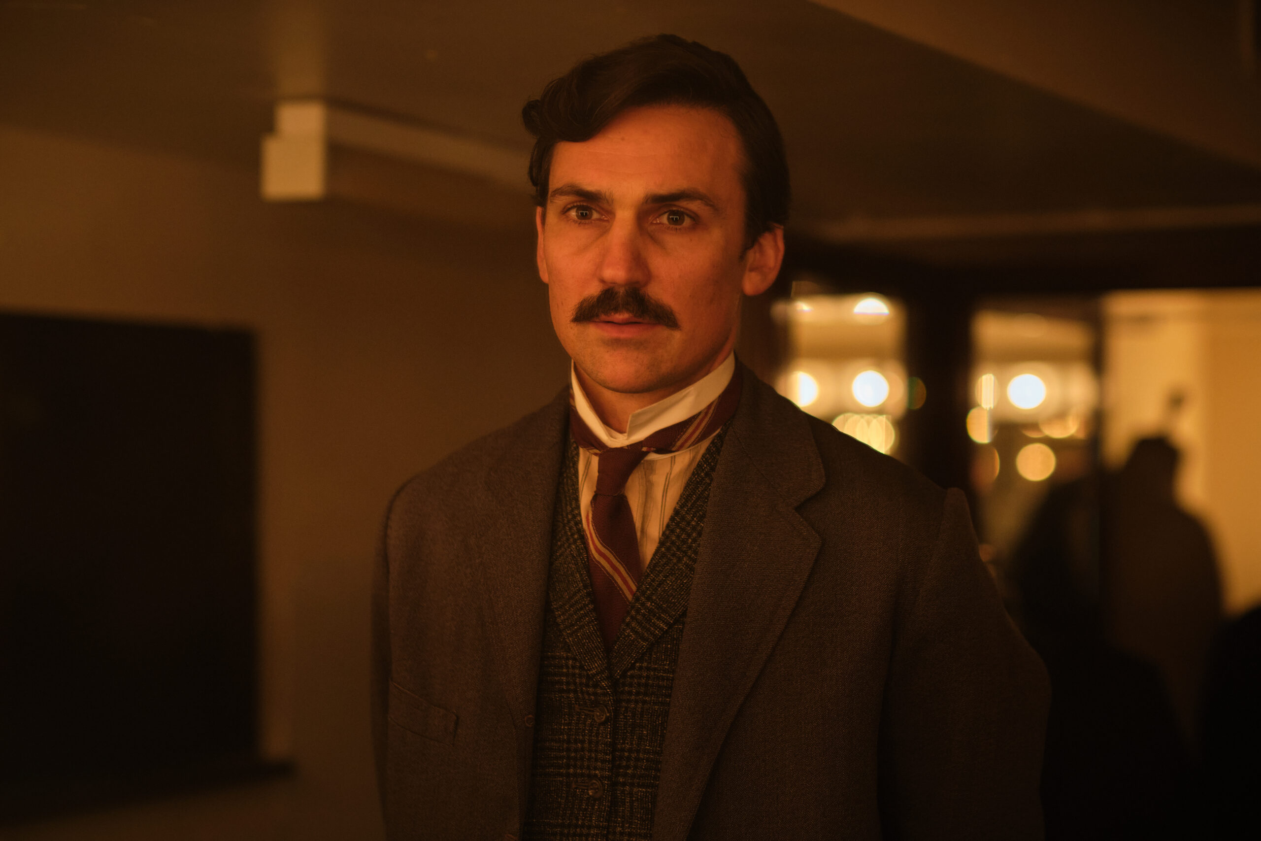 HENRY LLOYD-HUGHES as Elias in Archie