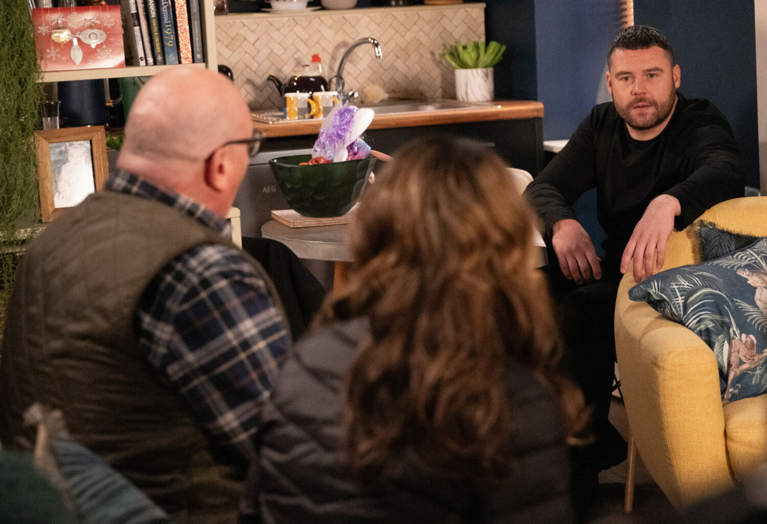 Aaron talking to Paddy and Chas on Emmerdale