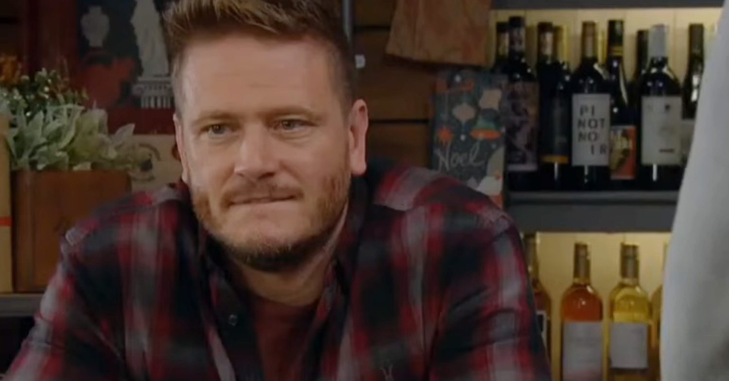 Emmerdale's David is angry in the shop