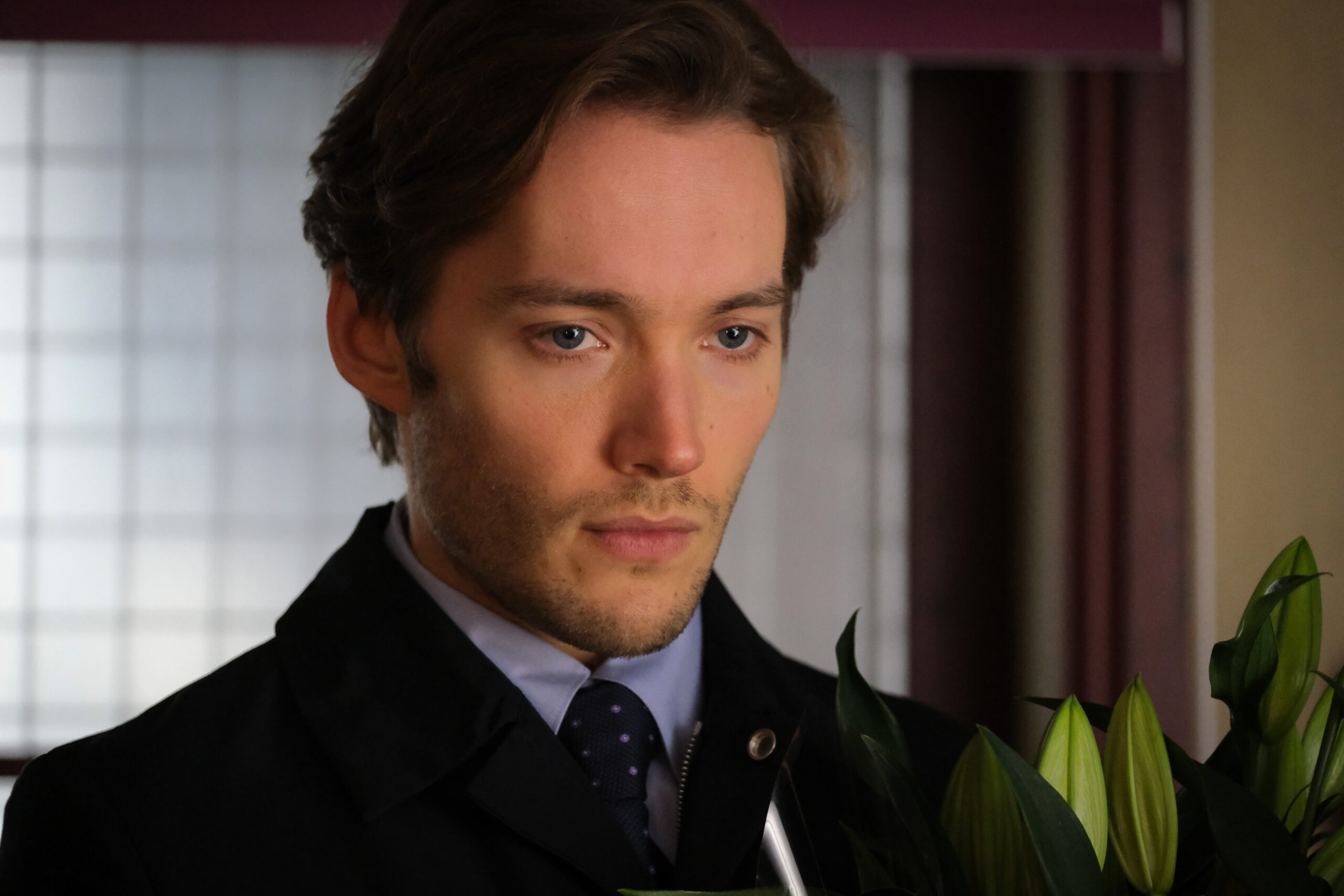 Toby Regbo as Matt in Platform 7
