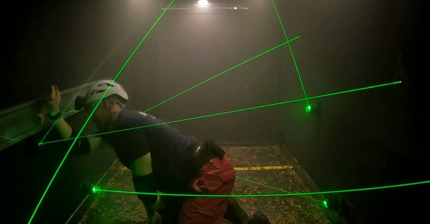 Sam Thompson on I'm A Celebrity doing a trial 