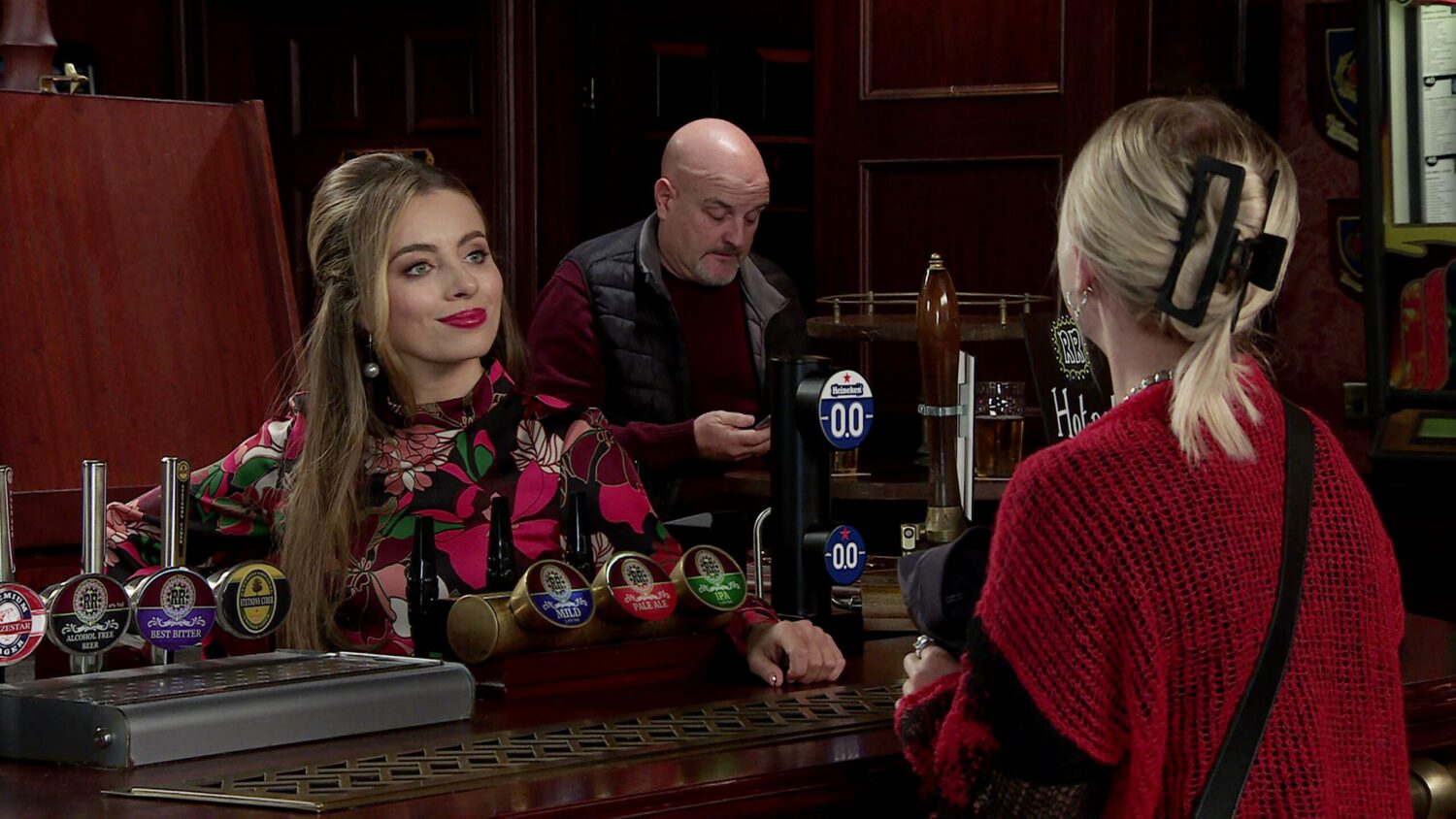 Daisy in Coronation Street paints on a smile as Bethany is rude