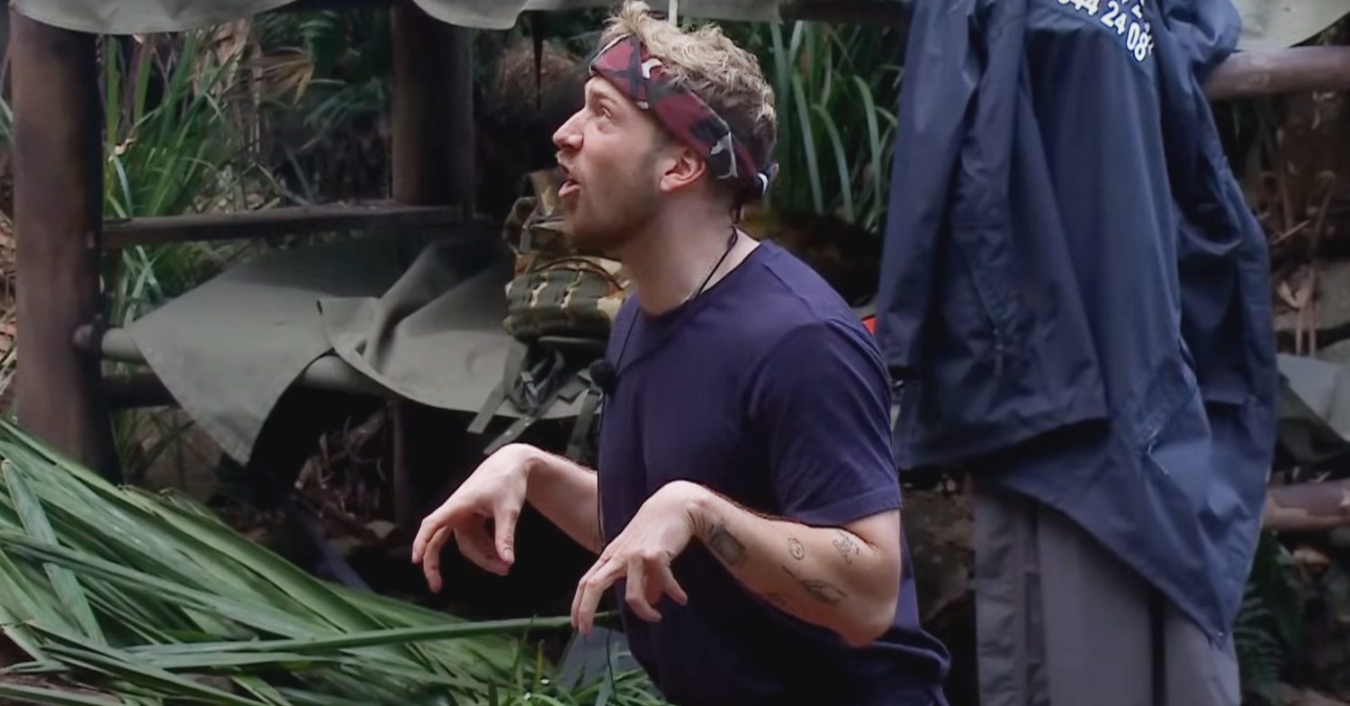 Sam Thompson played dinosaurs with Tony Bellew