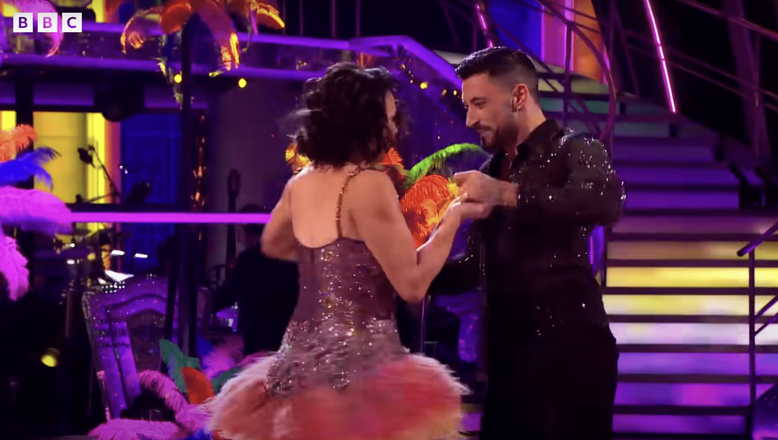 Amanda Abbington and Giovanni Pernice dancing