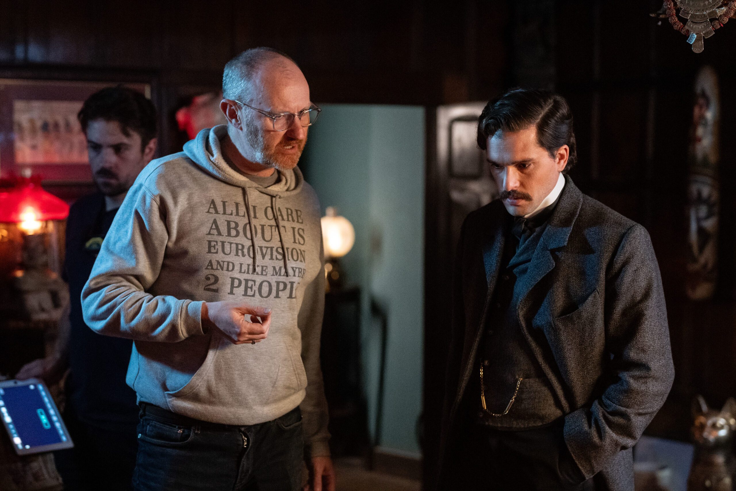 Mark Gatiss talking to Kit Harington on the set of Lot No. 249