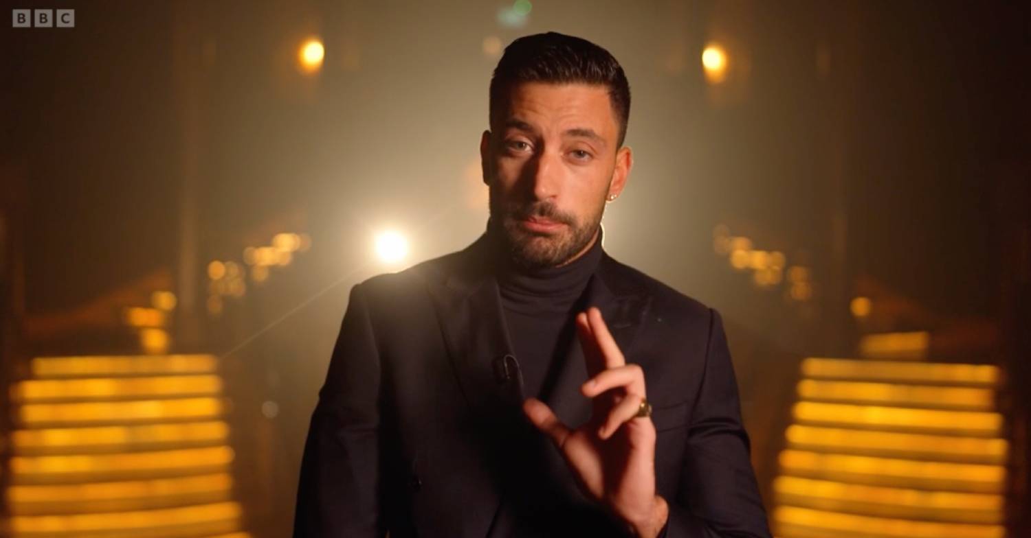 Giovanni Pernice holds up a hand