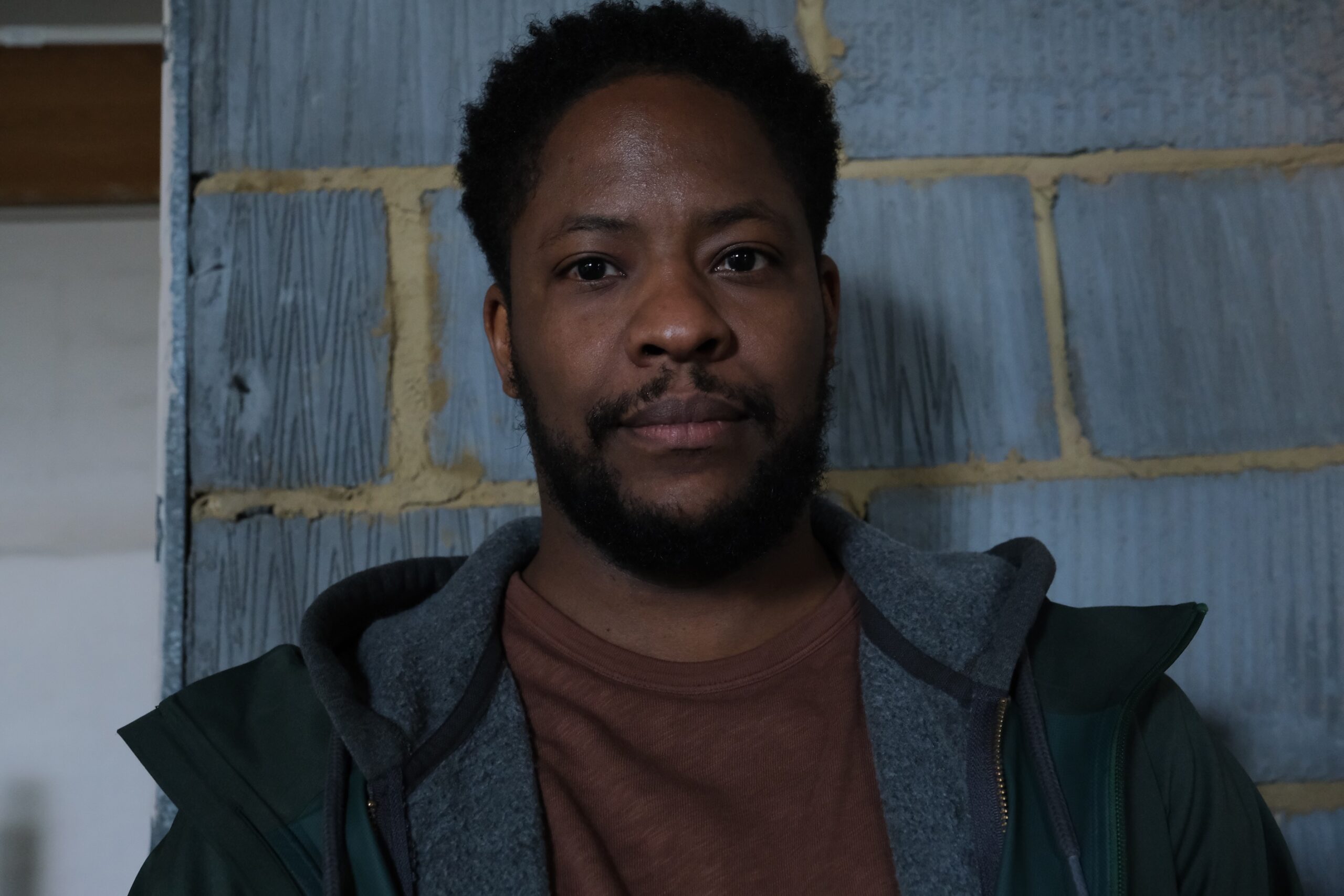 TOMIWA EDUN as Alex in Trigger Point series 2