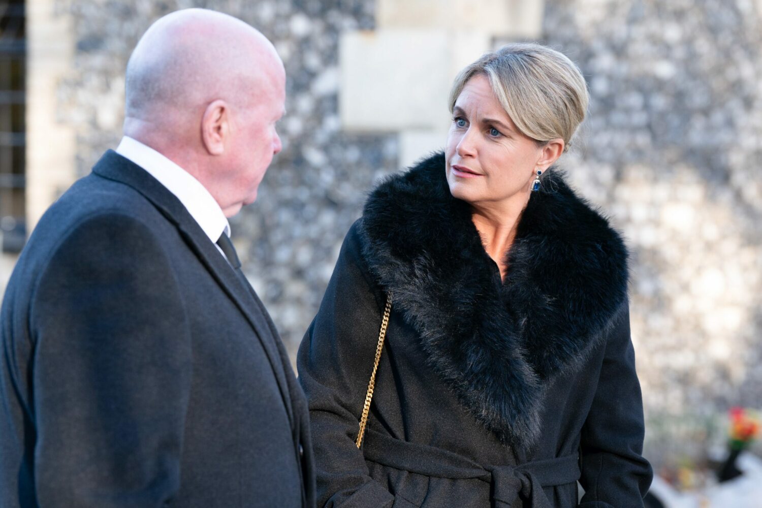 Sam talks to Phil on EastEnders